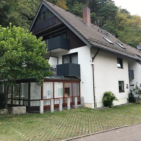 Gasthaus Zum Kreuz Hotel Friburgo em Brisgóvia Exterior foto